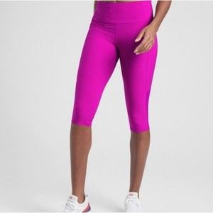 Athleta Dobby Action Crop Leggings Half Pant Womens M Pink 446613 Side Pockets